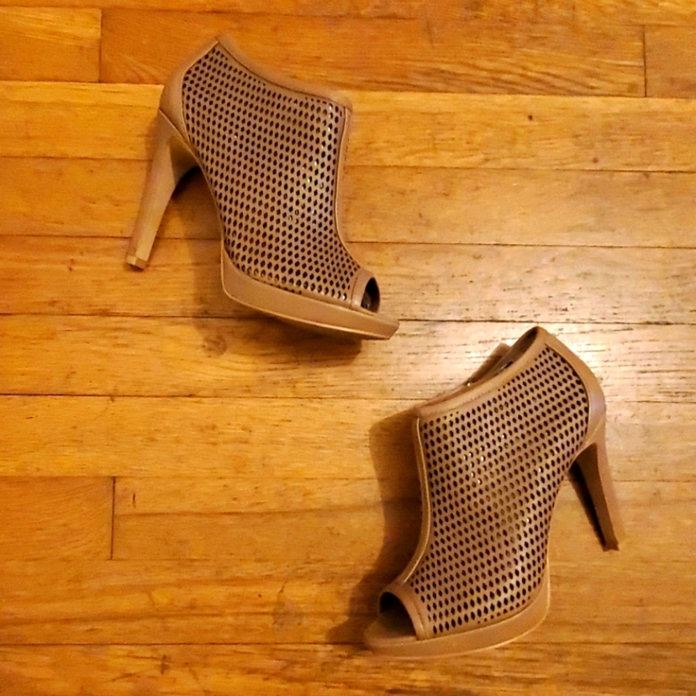 Vince Camuto Perforated Peep-Toe Ankle Booties in Taupe